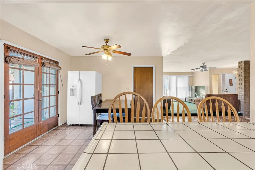 2160 3rd Street, Sanger, California 93657 home-pic-18