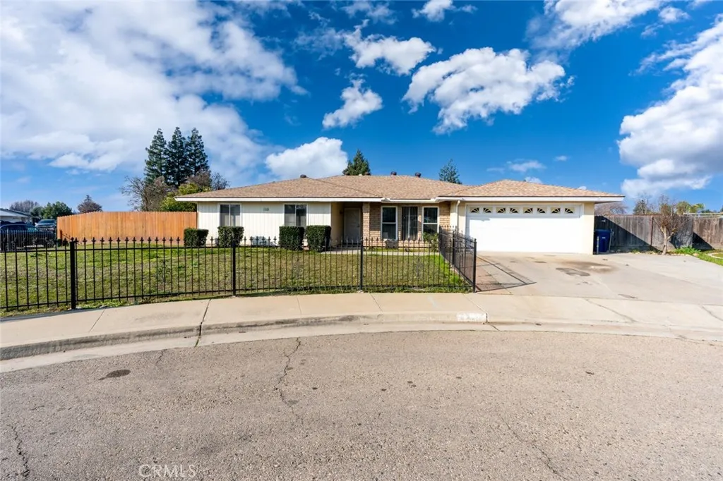 2160 3rd Street, Sanger, California 93657 home-pic-3