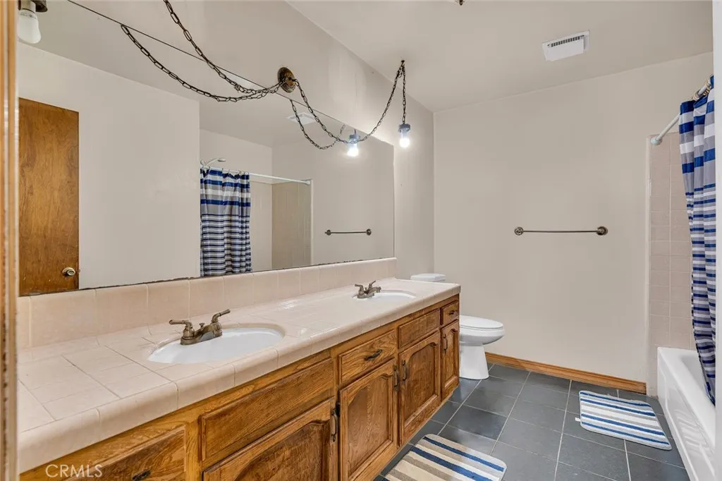 2160 3rd Street, Sanger, California 93657 home-pic-19
