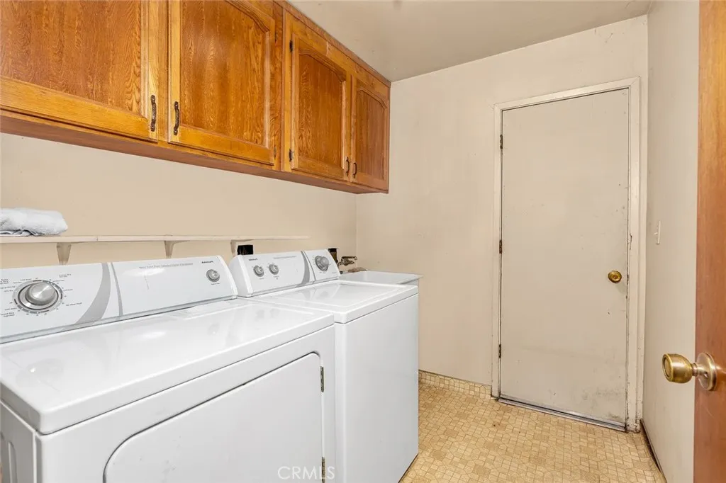 2160 3rd Street, Sanger, California 93657 home-pic-26