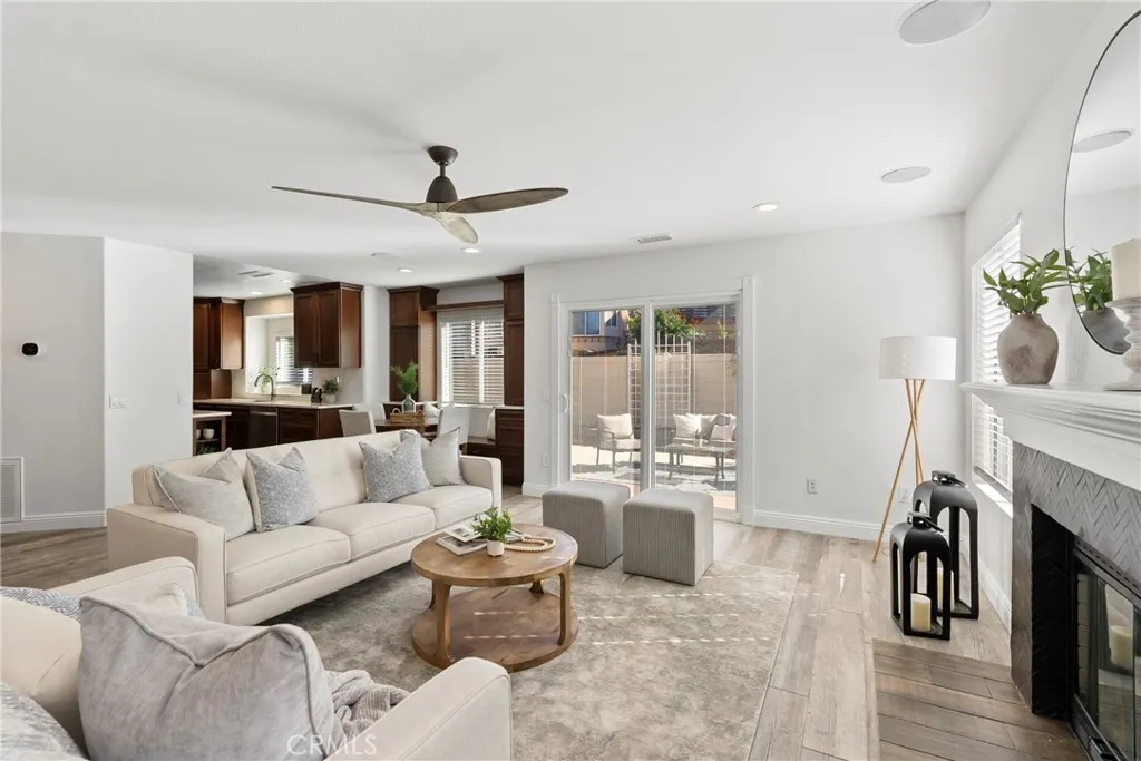 1375 Linsay, Escondido, California 92026 home-pic-24