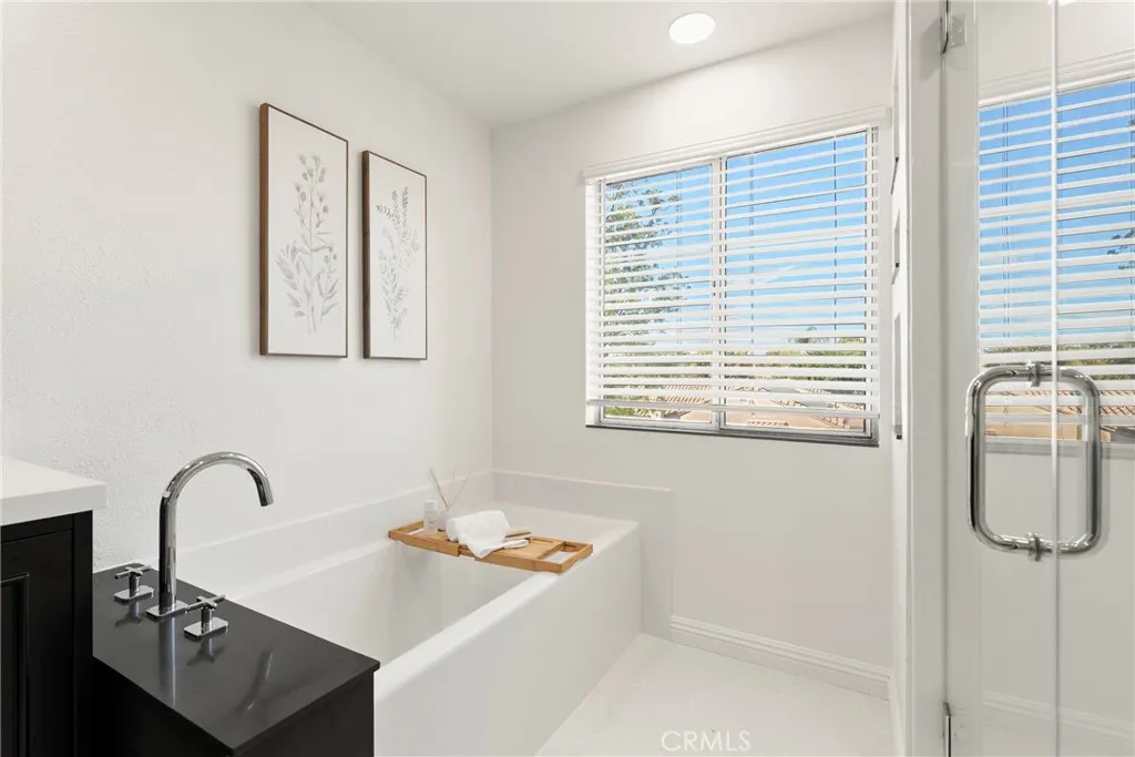 1375 Linsay, Escondido, California 92026 home-pic-30