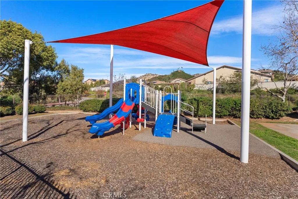 1375 Linsay, Escondido, California 92026 home-pic-47