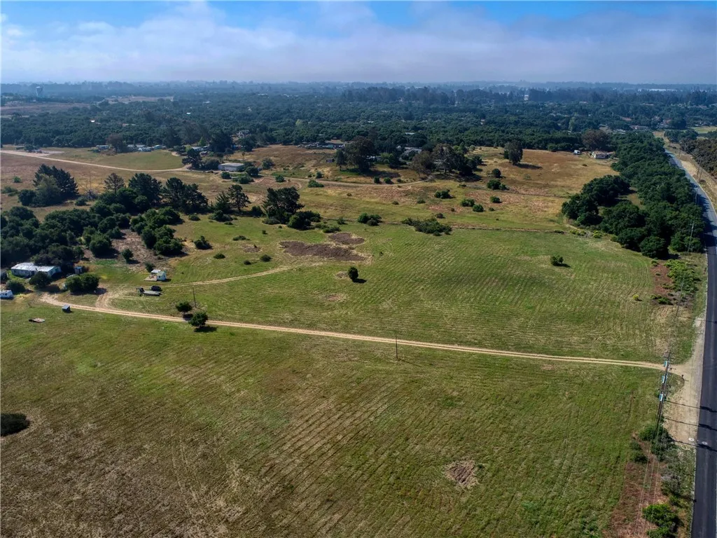 1276 Pomeroy Road, Arroyo Grande, California 93420 home-pic-12