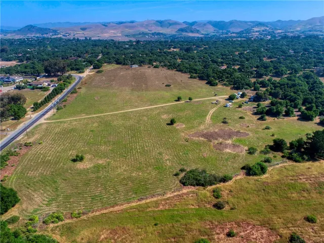 1276 Pomeroy Road, Arroyo Grande, California 93420