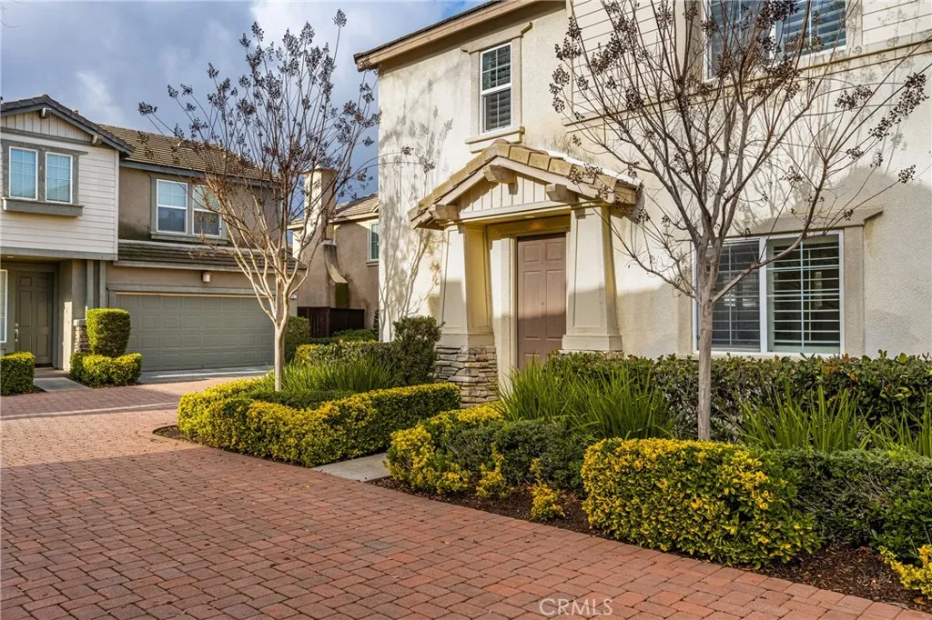 31579 Mendocino Court, Temecula, California 92592 home-pic-3