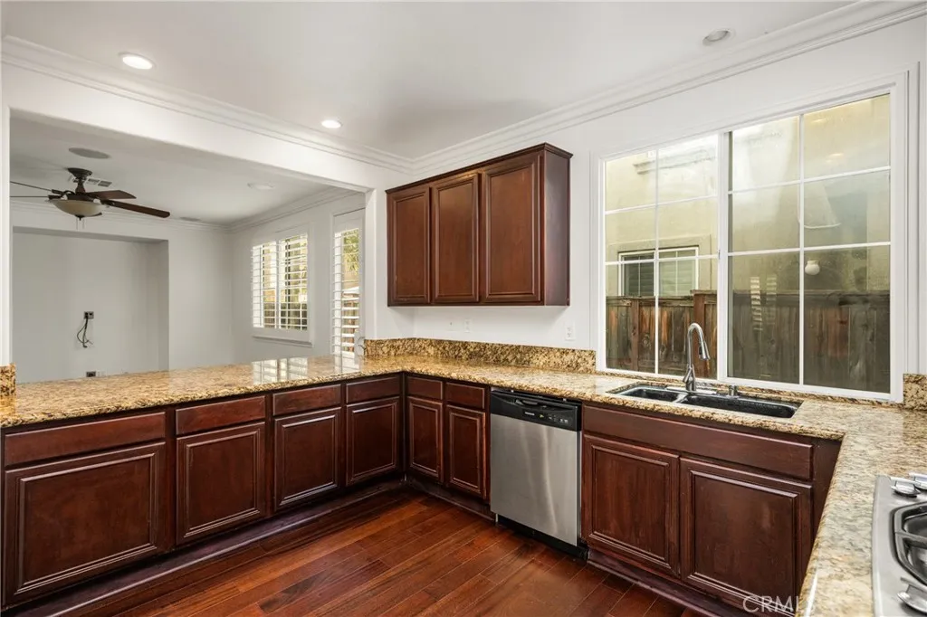 31579 Mendocino Court, Temecula, California 92592 home-pic-17