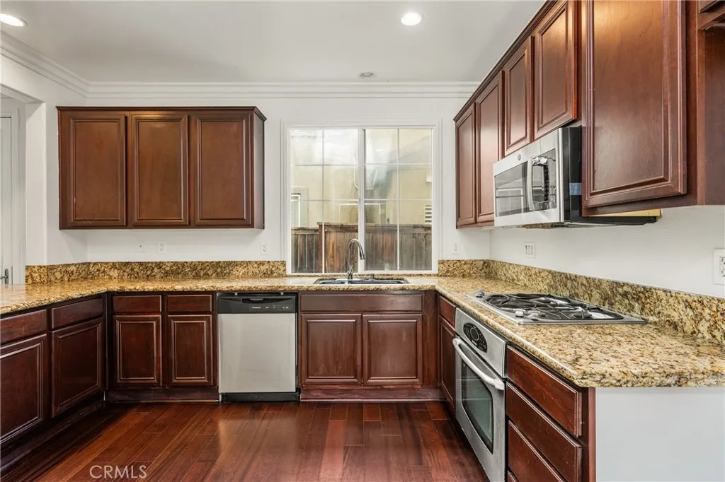 31579 Mendocino Court, Temecula, California 92592 home-pic-16