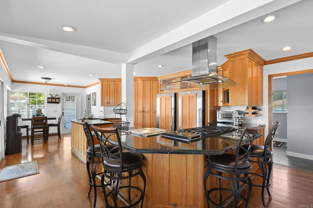 415 Carvalos Drive, Chula Vista, California 91910 home-pic-9
