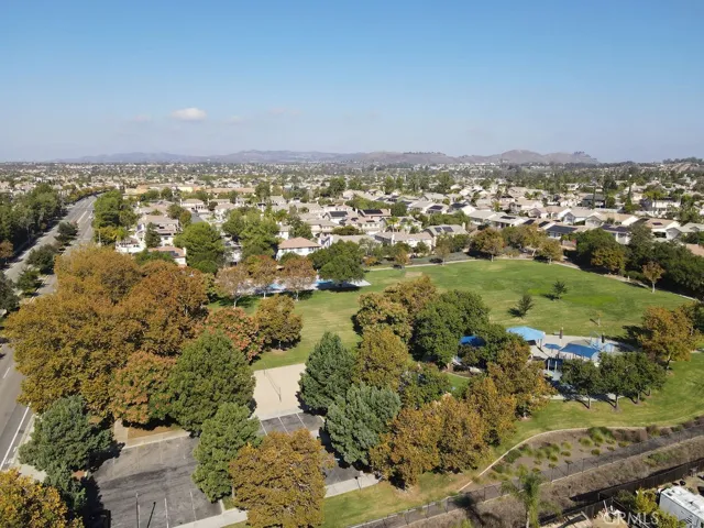 39779 Oak Cliff Drive, Temecula, California 92591