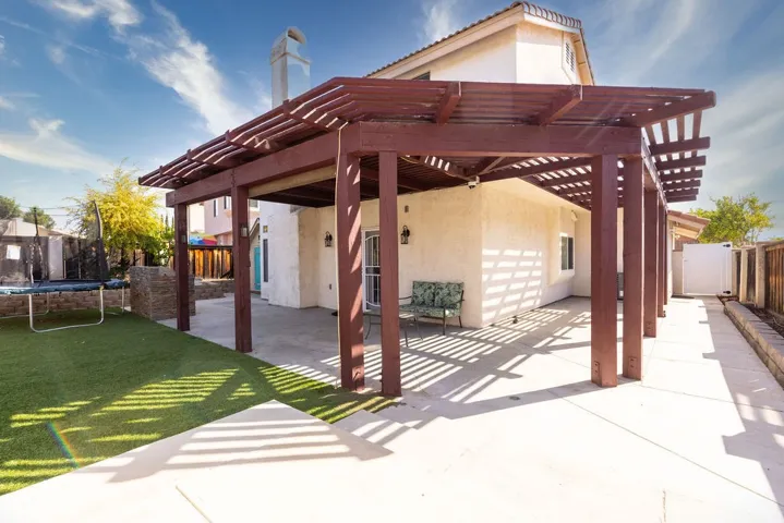 39779 Oak Cliff Drive, Temecula, California 92591