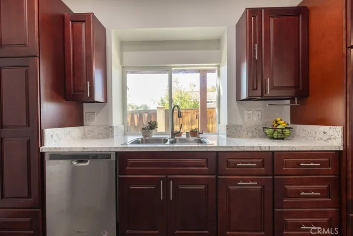 39779 Oak Cliff Drive, Temecula, California 92591
