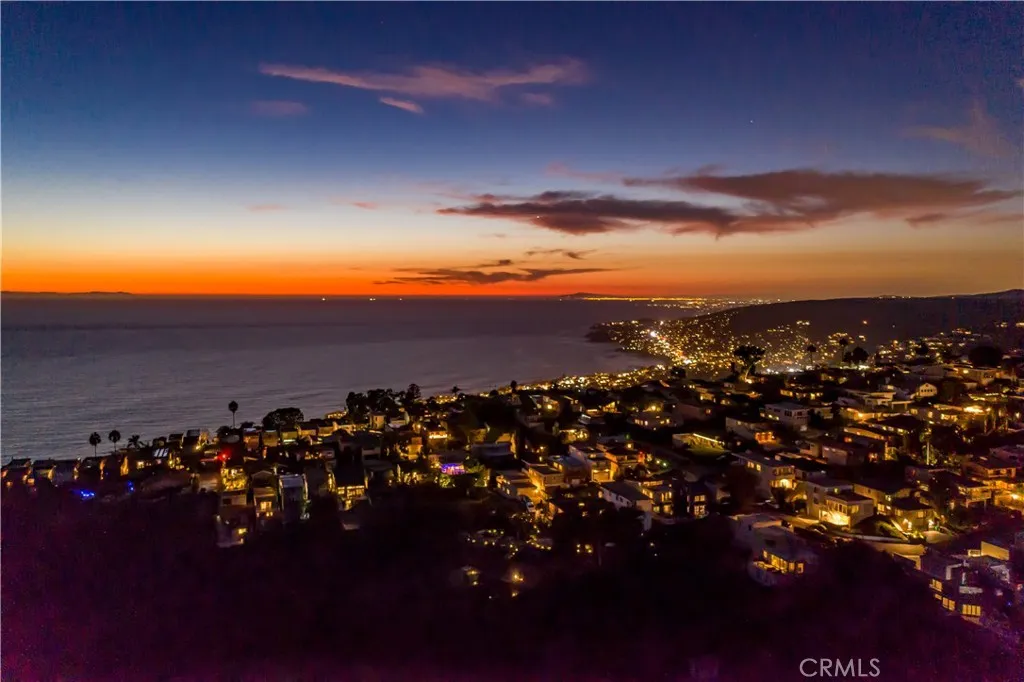 709 Gaviota Drive, Laguna Beach, California 92651 home-pic-15