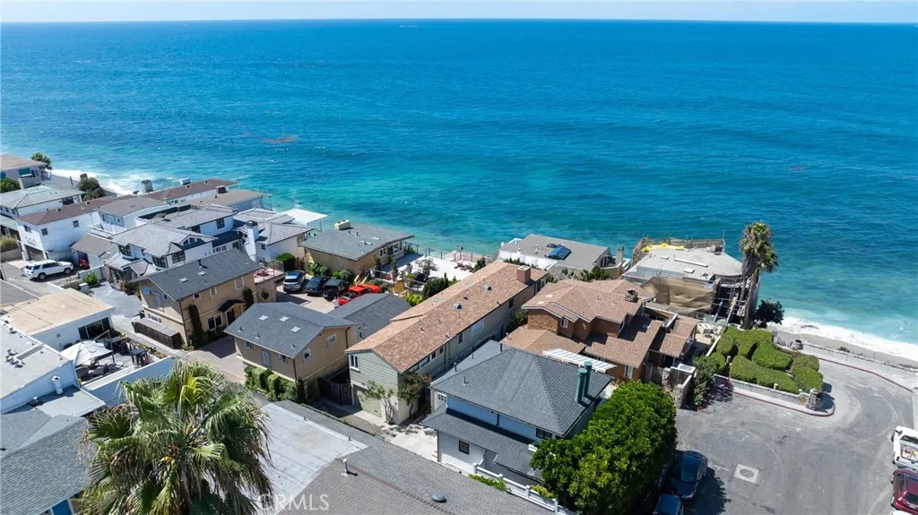 709 Gaviota Drive, Laguna Beach, California 92651 home-pic-4