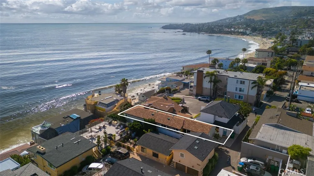 709 Gaviota Drive, Laguna Beach, California 92651 home-pic-2
