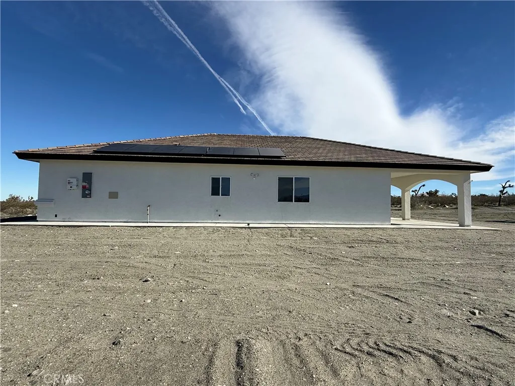 2115 Seville, Pinon Hills, California 92372 home-pic-2