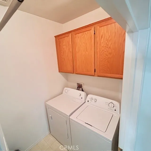 747 Camino De Oro, San Jacinto, California 92583 home-pic-13