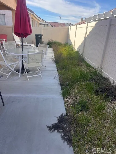 747 Camino De Oro, San Jacinto, California 92583 home-pic-4