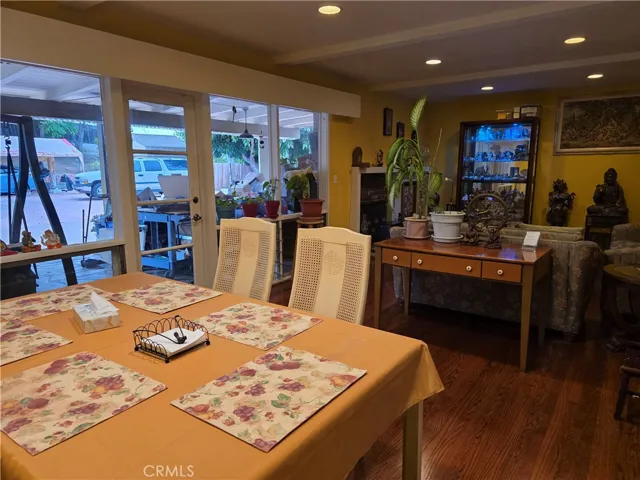 Living Room / Dining Room