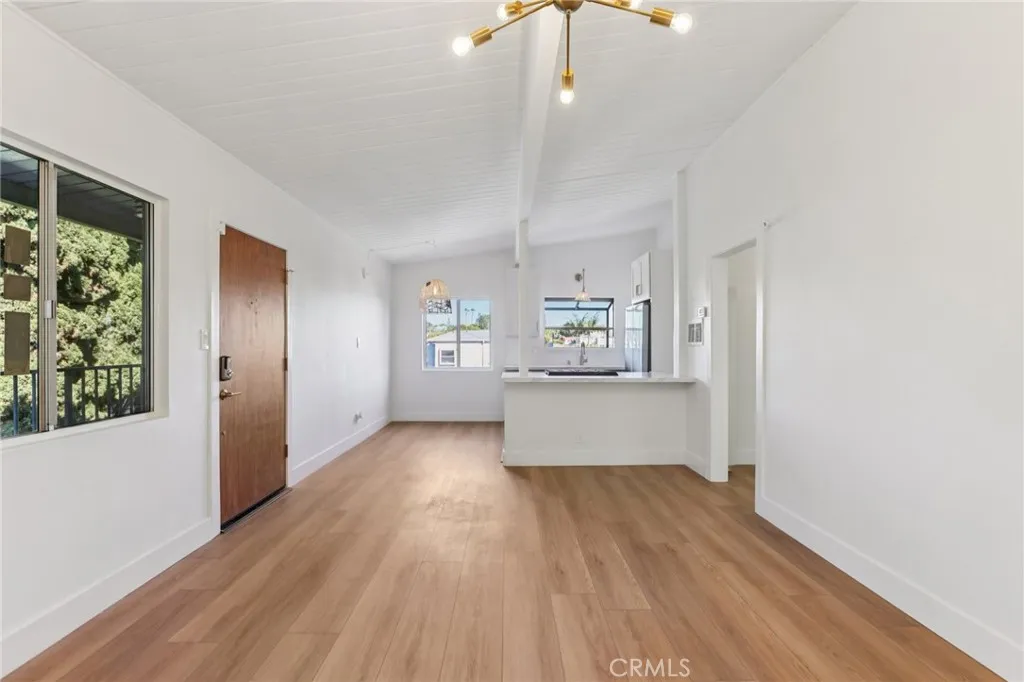2909 10th, Santa Monica, California 90405 home-pic-2