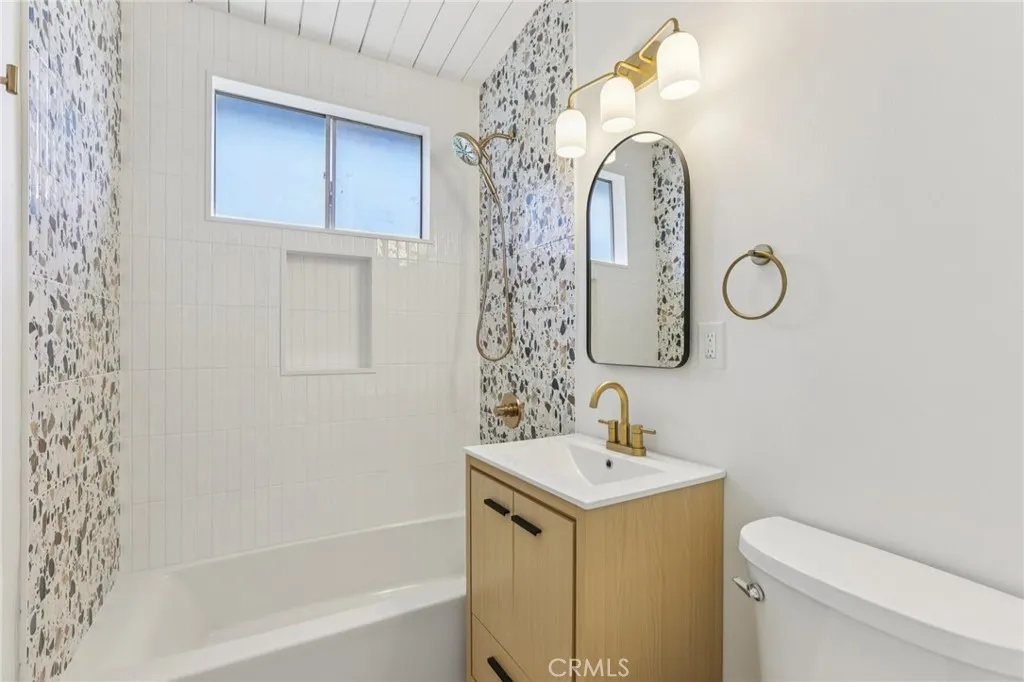 2909 10th, Santa Monica, California 90405 home-pic-14