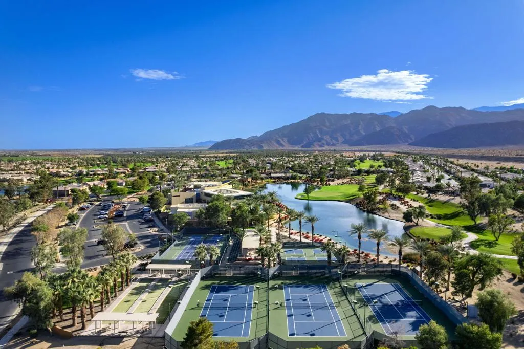 60856 Fire Barrel Drive, La Quinta, California 92253 home-pic-45