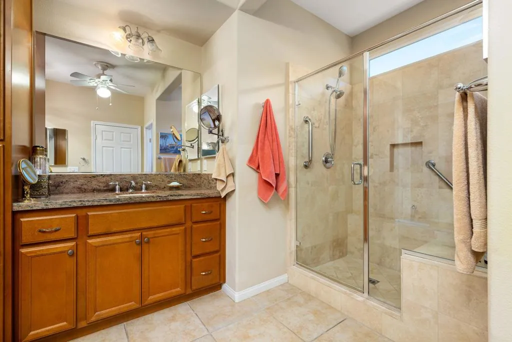 60856 Fire Barrel Drive, La Quinta, California 92253 home-pic-31