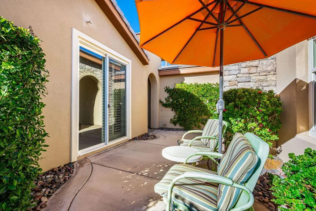 60856 Fire Barrel Drive, La Quinta, California 92253 home-pic-8