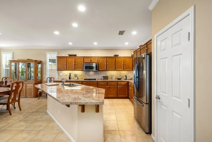 60856 Fire Barrel DR