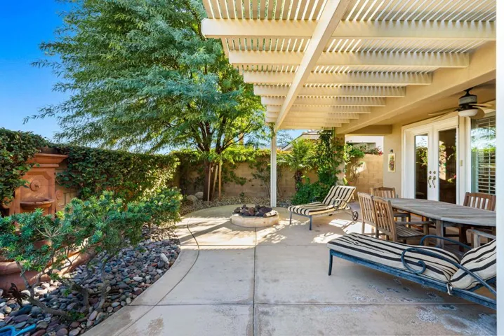 60856 Fire Barrel DR