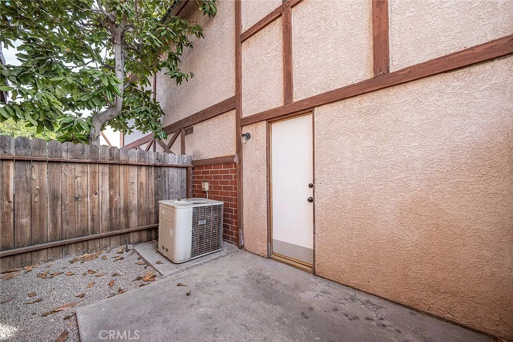 195 N Nicholson Avenue, Monterey Park, California 91755 home-pic-39