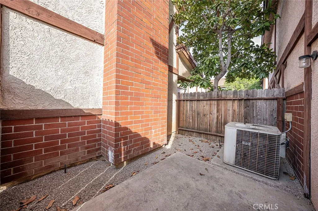 195 N Nicholson Avenue, Monterey Park, California 91755 home-pic-38