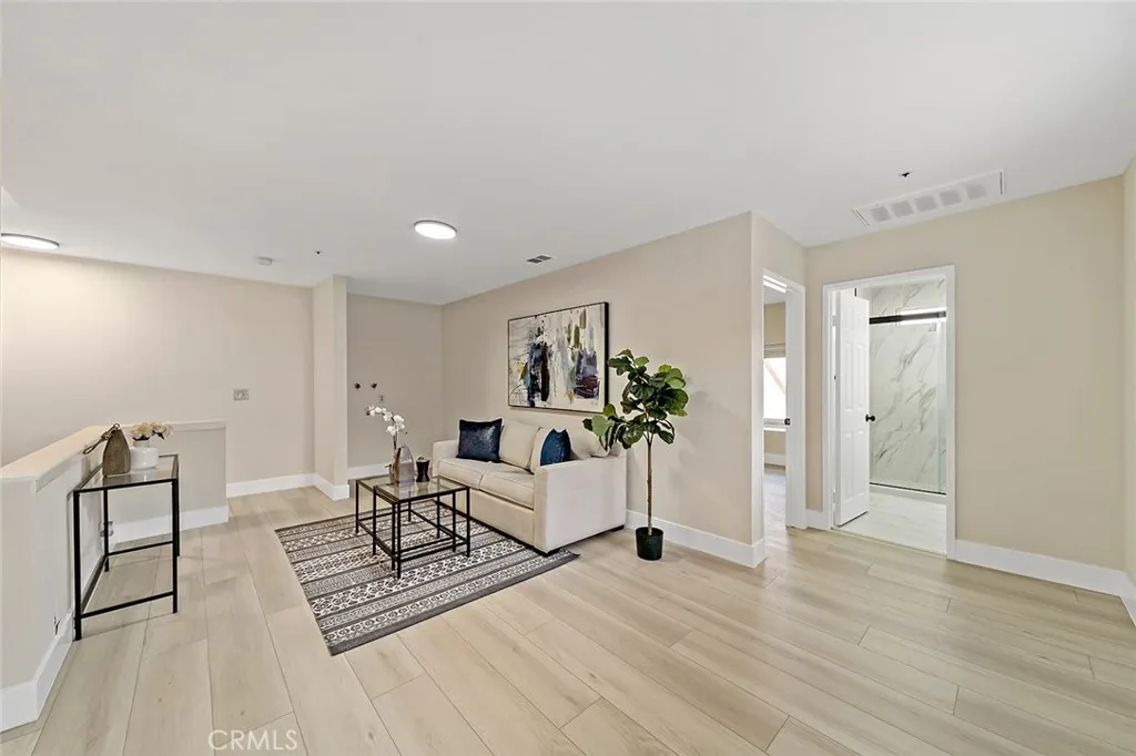 195 N Nicholson Avenue, Monterey Park, California 91755 home-pic-13
