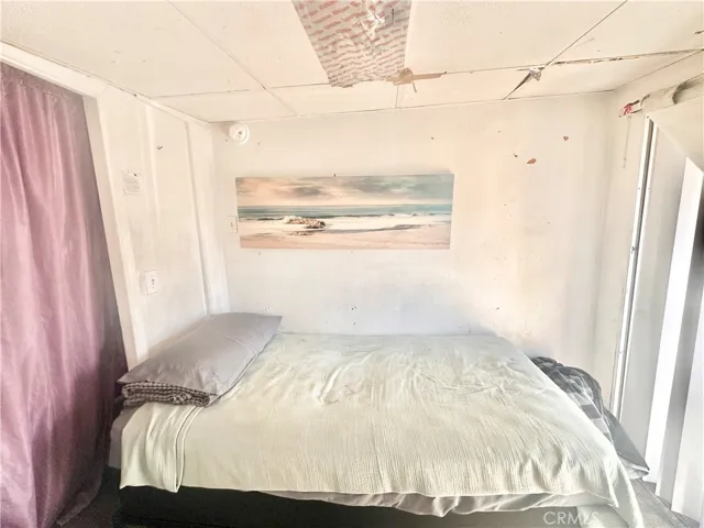 small bedroom