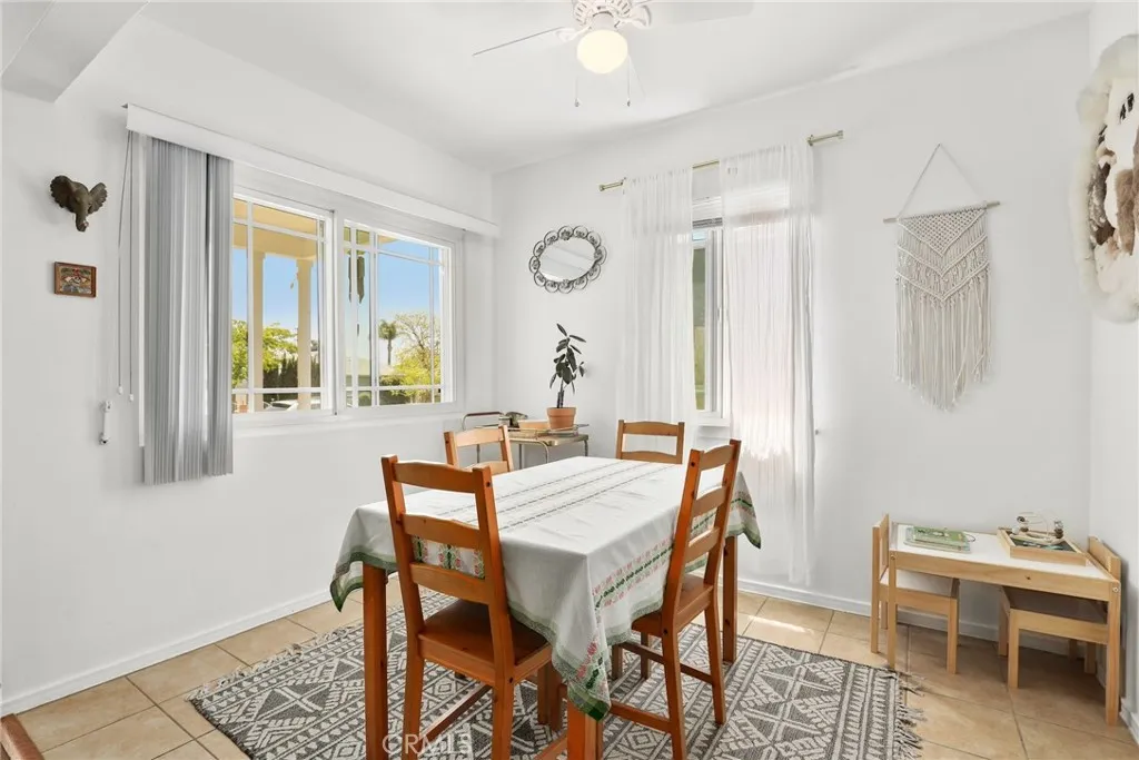 2129 N Pepper Street, Burbank, California 91505 home-pic-14