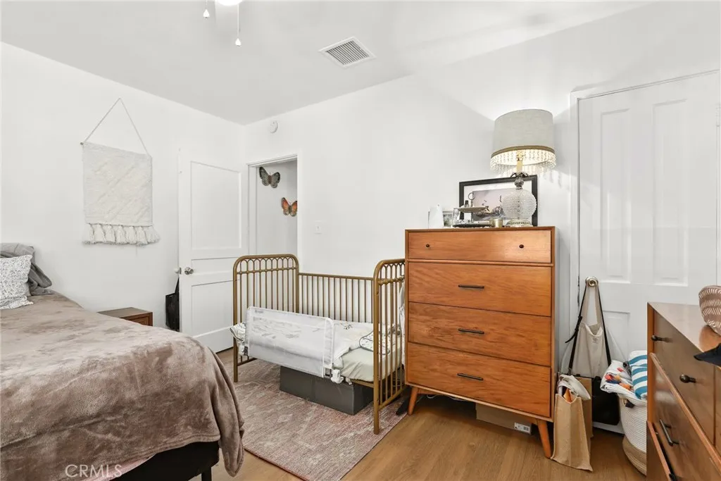 2129 N Pepper Street, Burbank, California 91505 home-pic-21
