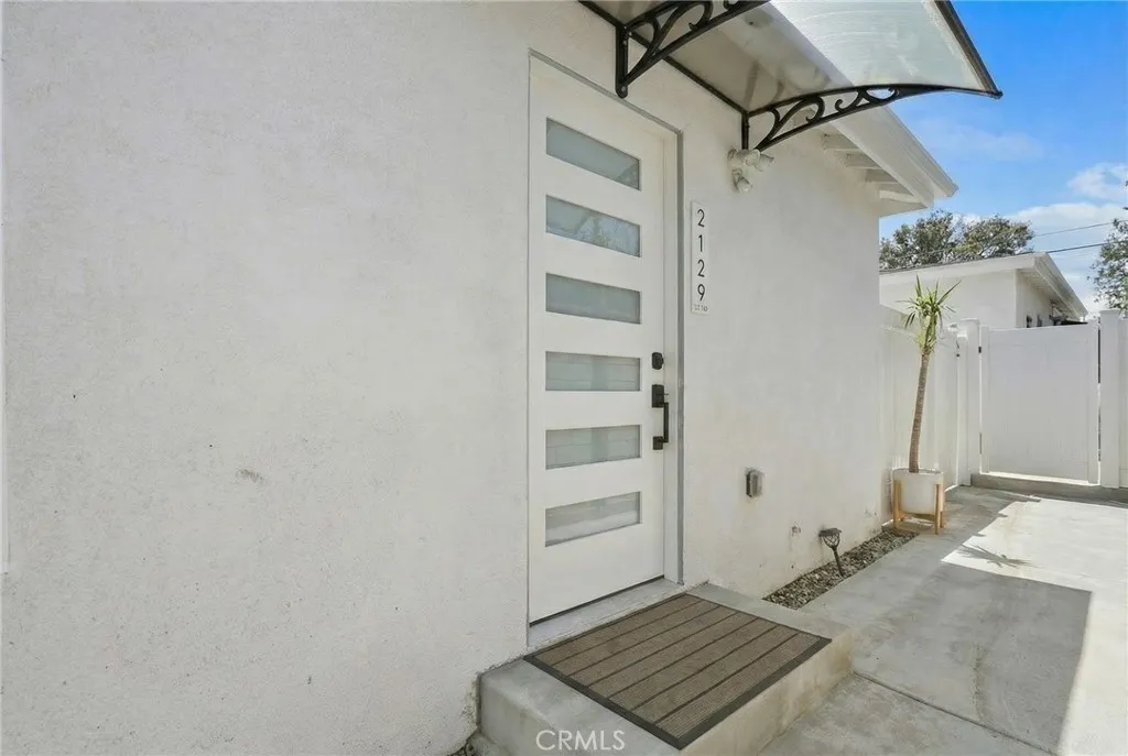 2129 N Pepper Street, Burbank, California 91505 home-pic-7