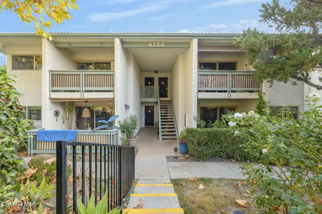4720 Park Granada 212, Calabasas, California 91302 home-pic-2