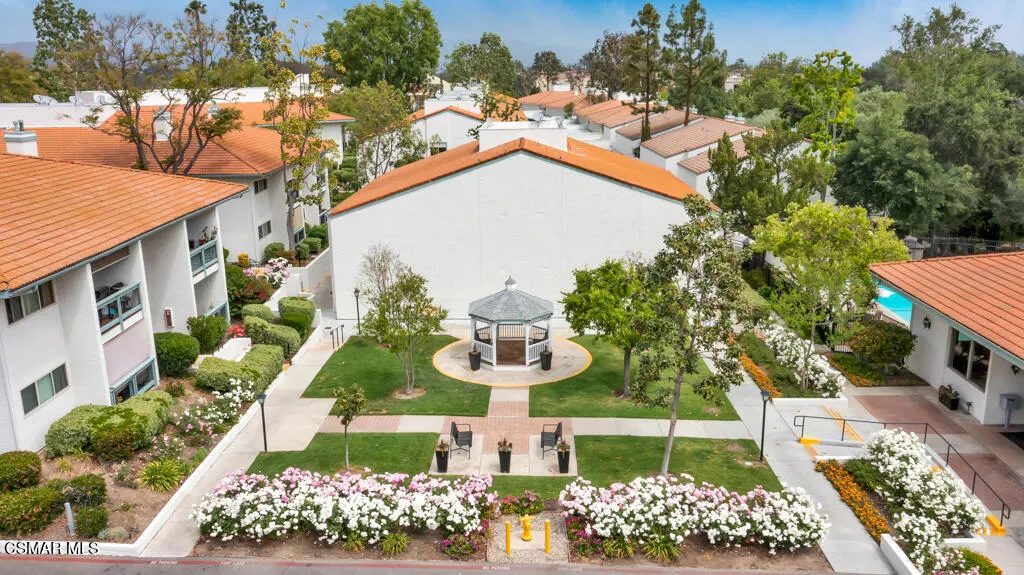 4720 Park Granada 212, Calabasas, California 91302 home-pic-27