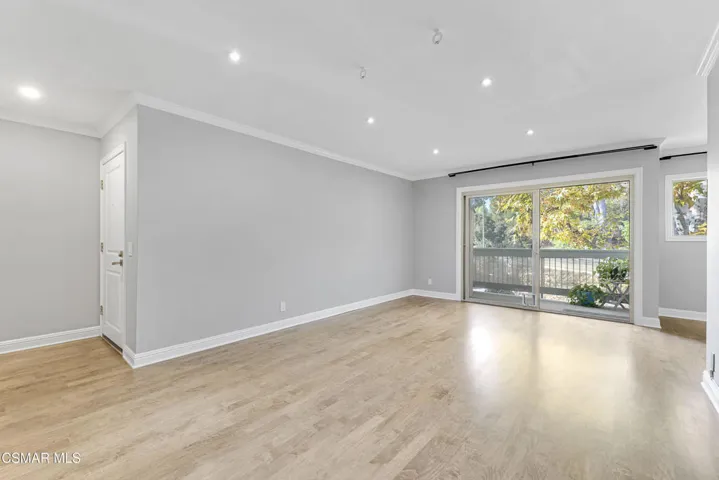 4720 Park Granada #212, Calabasas-HsHPr