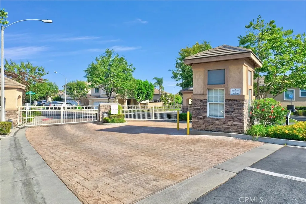 8305 Highridge Place, Rancho Cucamonga, California 91730 home-pic-33