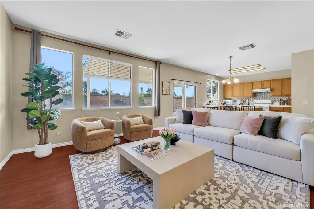 8305 Highridge Place, Rancho Cucamonga, California 91730 home-pic-5