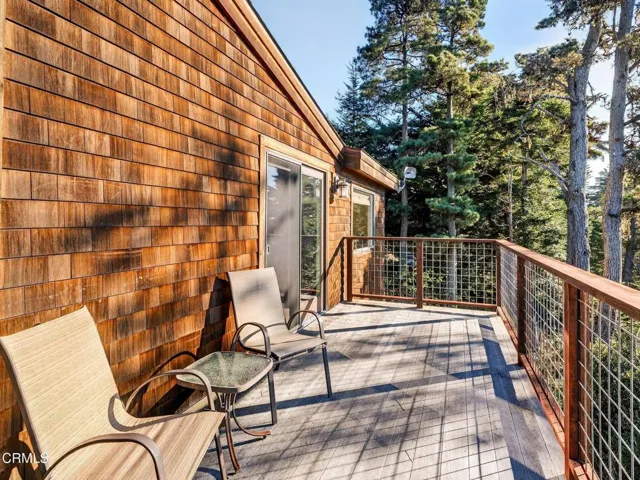 deck 26-web-or-mls-DSC02689