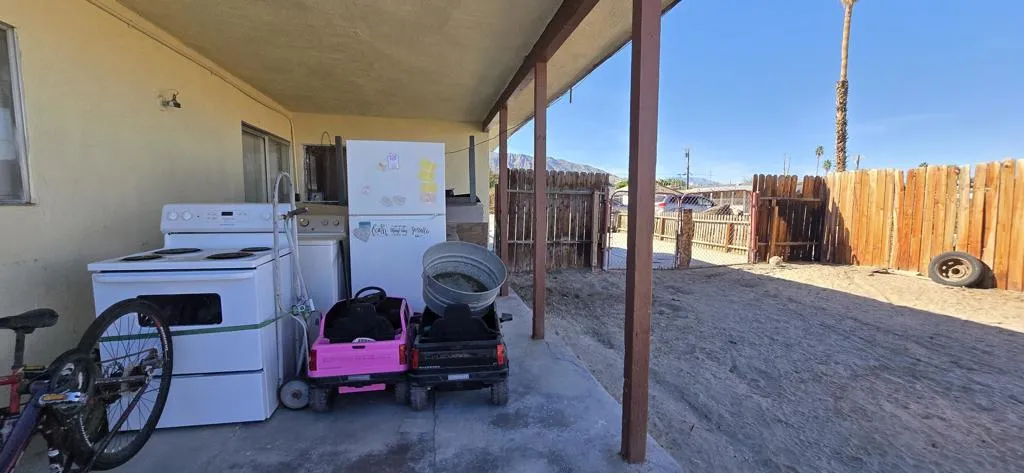3428 Niland Avenue, Thermal, California 92274 home-pic-33