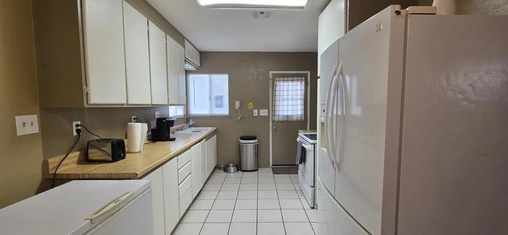 3428 Niland Avenue, Thermal, California 92274 home-pic-12