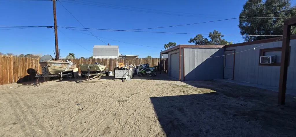 3428 Niland Avenue, Thermal, California 92274 home-pic-28