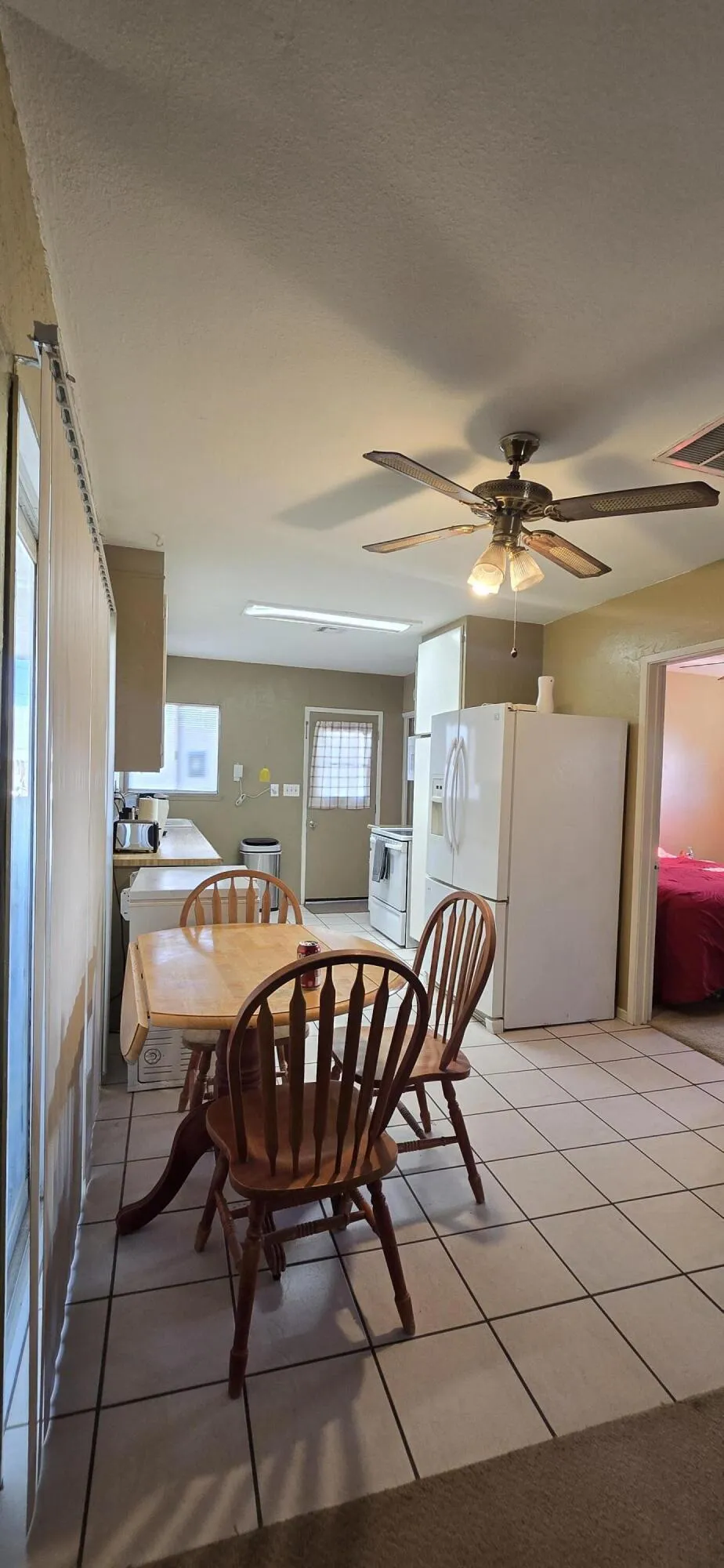 3428 Niland Avenue, Thermal, California 92274 home-pic-9