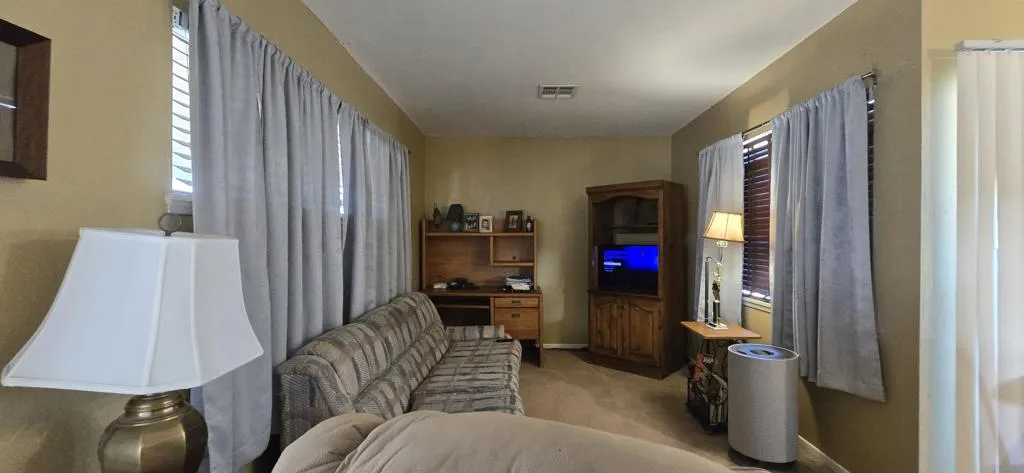 3428 Niland Avenue, Thermal, California 92274 home-pic-10