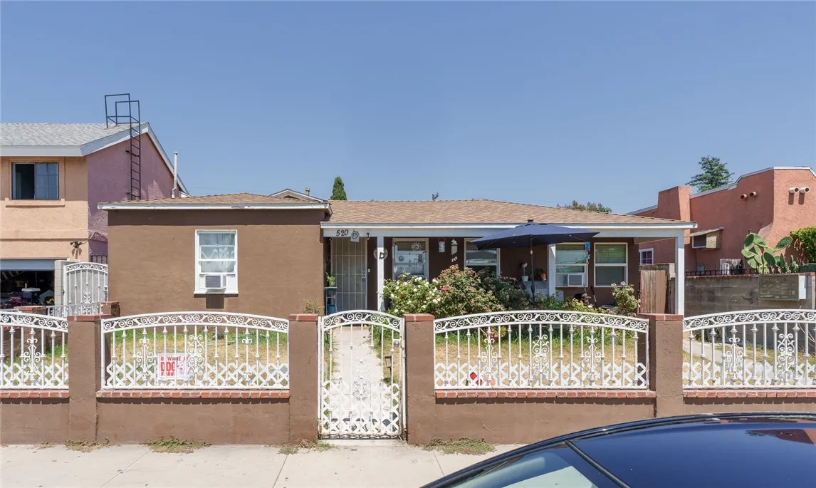 520 N Olive