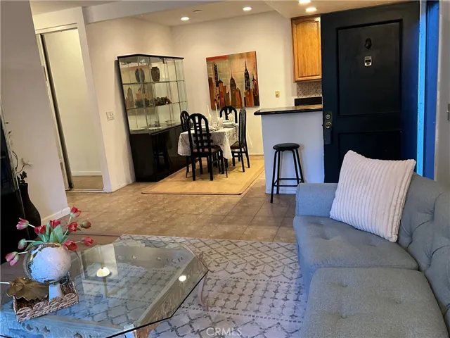 20702 El Toro, Lake Forest, California 92630